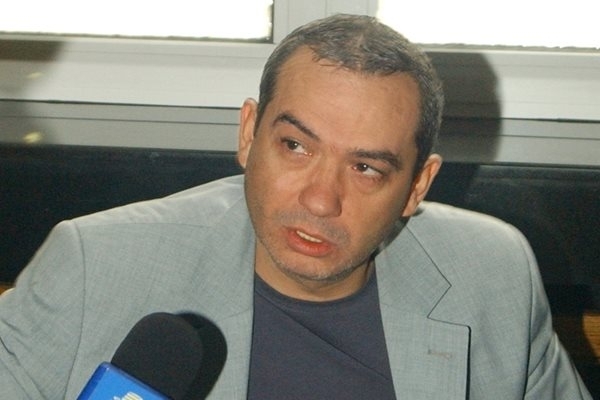 Петьо Петров – Еврото е събирал компромати чрез камери монтирани