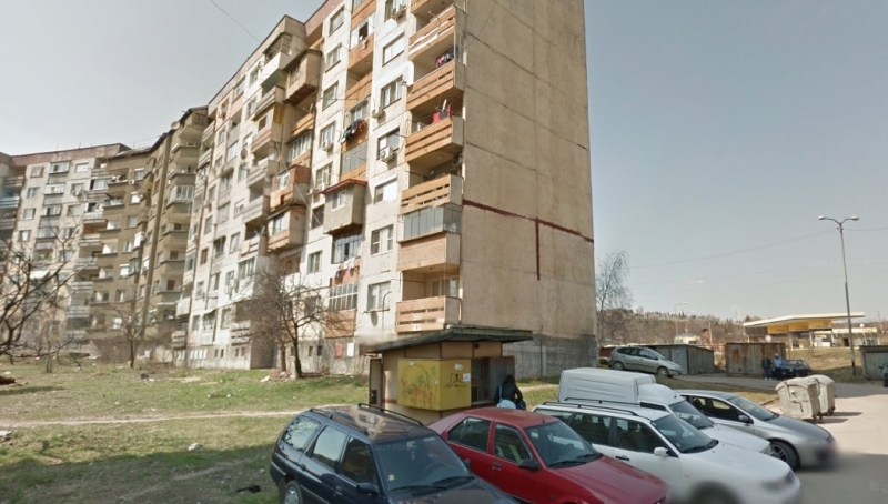 Частен съдебен изпълнител обяви на търг тристаен апартамент в Монтана