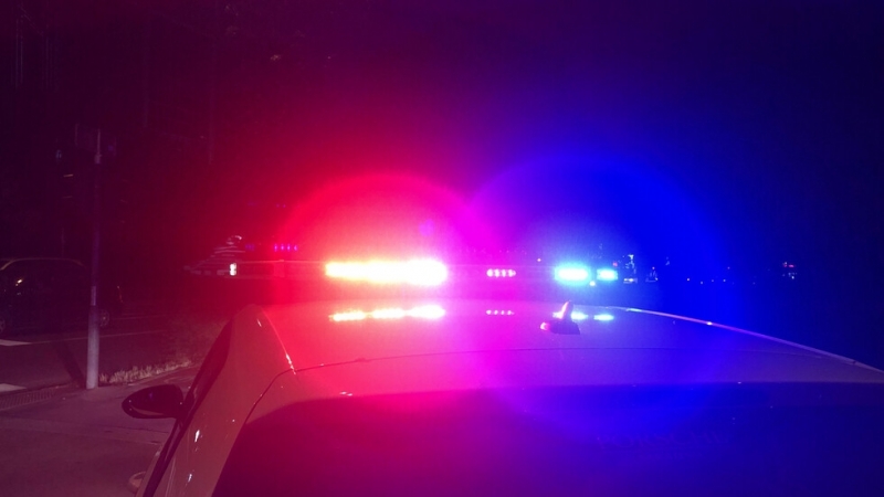 Петима души сред които тийнейджър бяха ранени при стрелба във