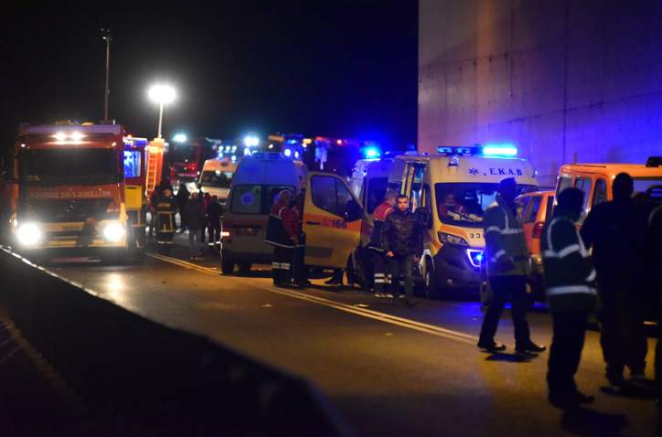 Няма информация за пострадали българи при влаковата катастрофа в Гърция Това