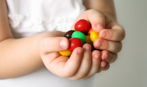 Шест деца от Банкя се натровиха с дъвки днес Най вероятната