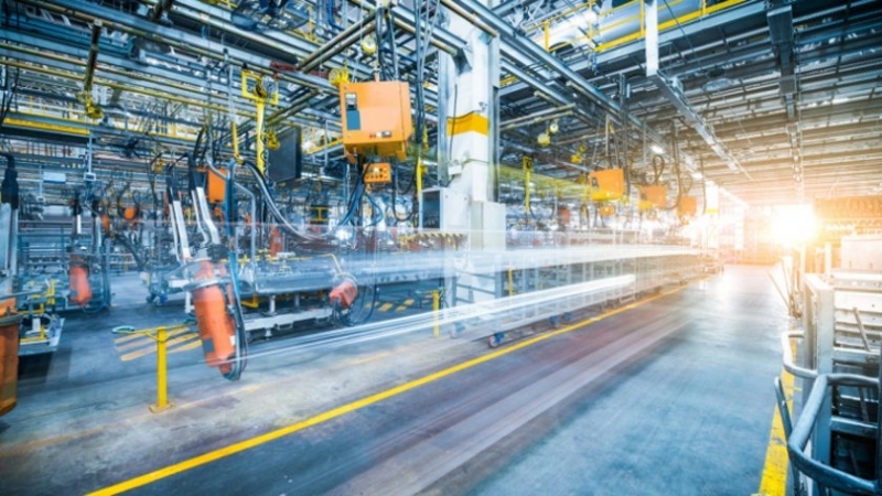 Промишленото производство се свива седми месец поред на годишна база