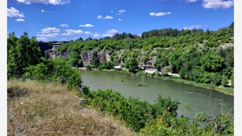 Пешеходният поклоннически поход Светият Път се провежда за осми път