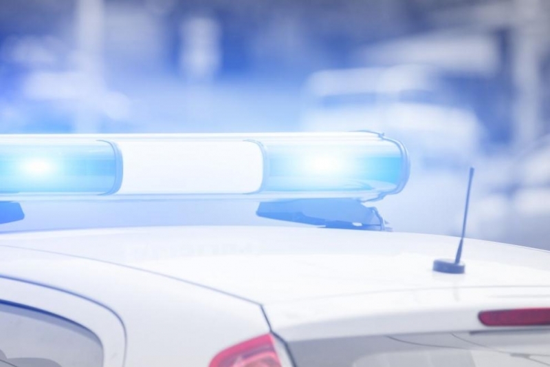 След скандал заради жена мъж намушка с нож друг в