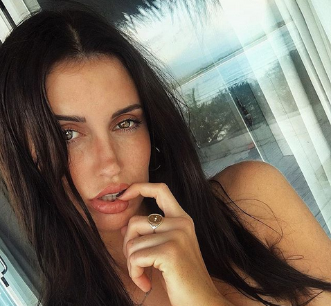 Днес вниманието ни приковава австралийката Бианка Буут Bianca Booth Последователите ѝ