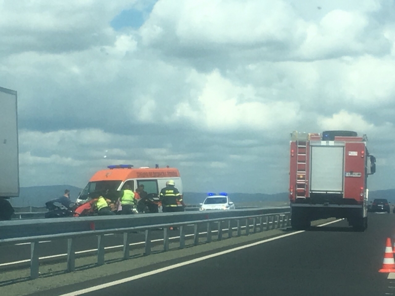 Пътят между Ахелой и Поморие в посока Бургас е затворен