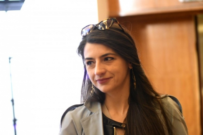 Фирменият джип на Лена Бориславова е бил откраднат преди 2