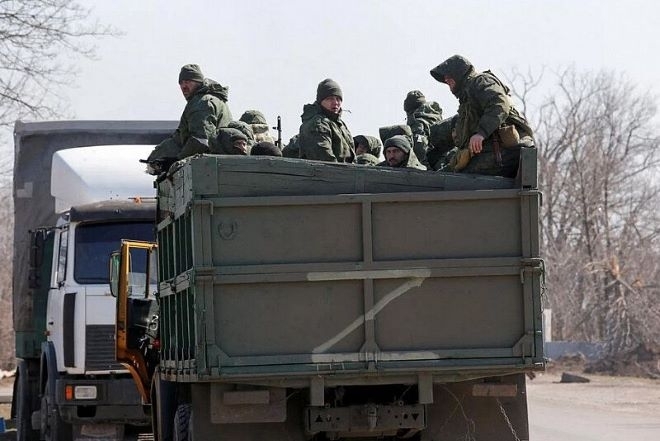 Руски войник воюващ в Купянското направление в Украйна и смятан