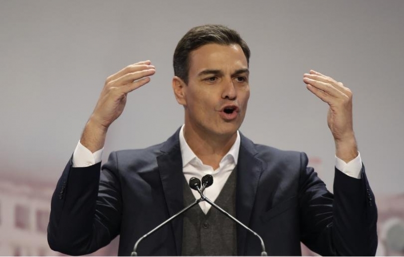 Испанското правителство заяви днес че мобилните телефони на министър председателя на