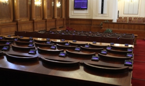 Народните представители излязоха в 10 дневна Великденска ваканция Днес беше последното