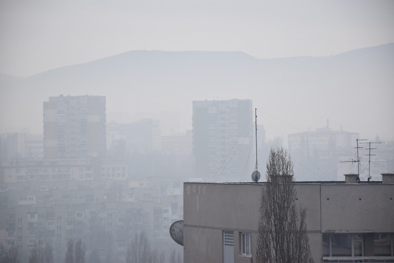 Министърът на околната среда и водите Юлиян Попов заяви че