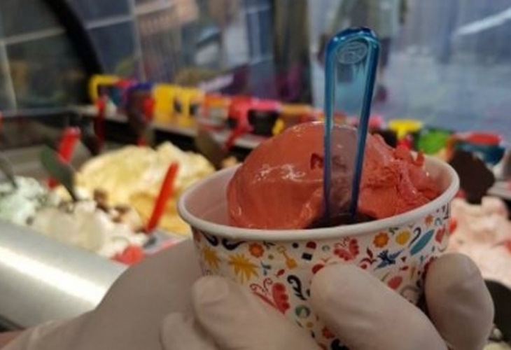 Шотландското кафене Олдуич предлага убийствено лютив сладолед който се сервира