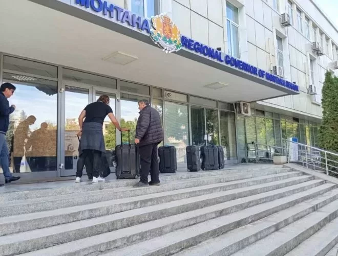Осем демонстрационни машини за обучение на избирателите пристигнаха в РИК в Монтана