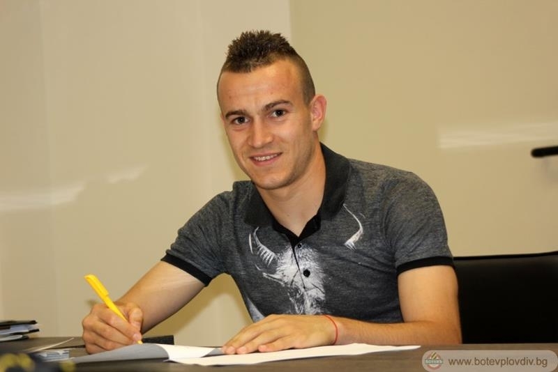 Президентът на Монтана Румен Панайотов се договори с нападателя Тони