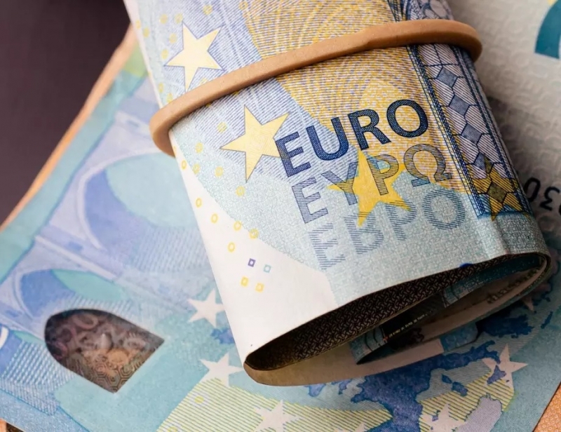 Издирват апаш задигнал пари от камион във Видинско съобщиха от