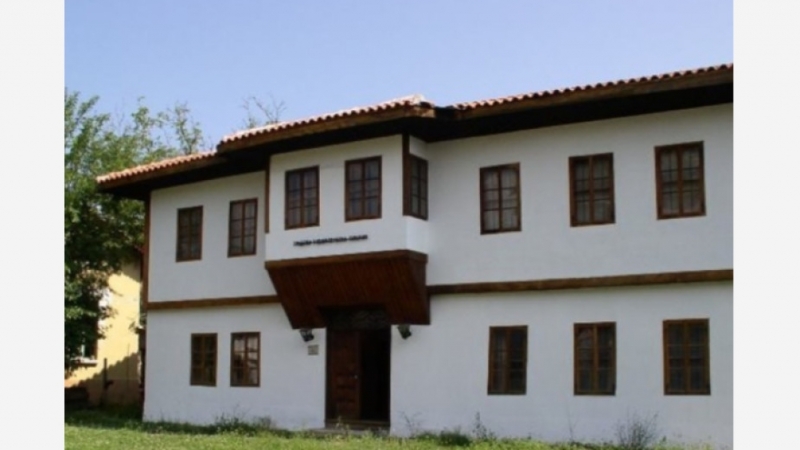 Градска изложба на берковските художници откриват днес в художествена галерия