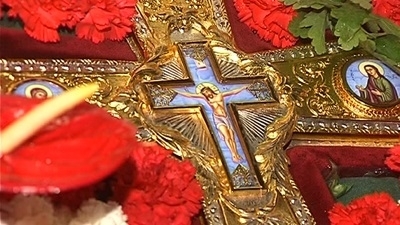 Пари от кутия с дарения в църква в Раковски са