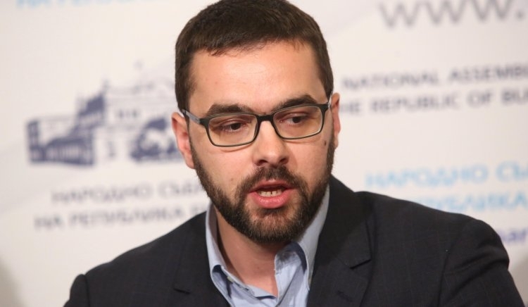 Бойко Борисов стои зад Инерком на Гинка Върбакова заяви депутатът