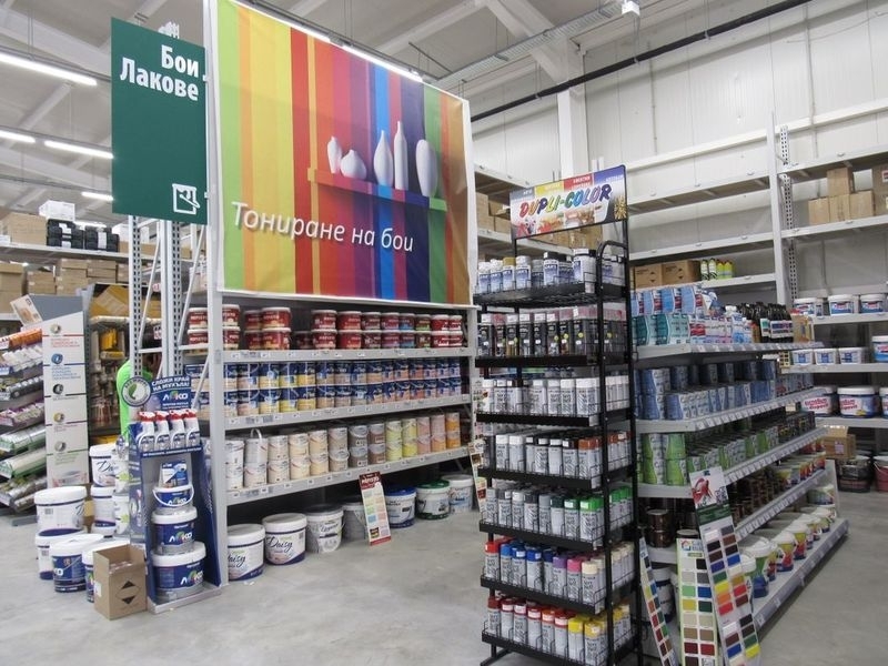 Частен съдебен изпълнител обяви на търг голям склад в Монтана