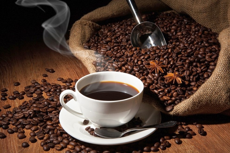 Учени от университета на Охайо и Калифорнийския университет в Дейвис установиха че употребата на кофеин увеличава концентрацията и работоспособността на хората които