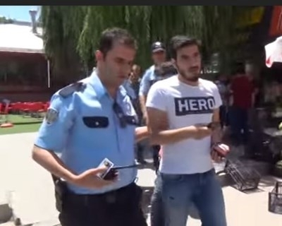 Турската прокуратура иска до пет години затвор за мъж, който