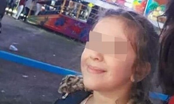 Майката на 7-годишната Дамла, която беше намерена удушена в дома
