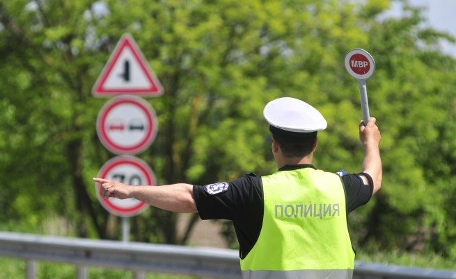 Хванаха мъж да шофира без книжка във Видин, съобщиха от