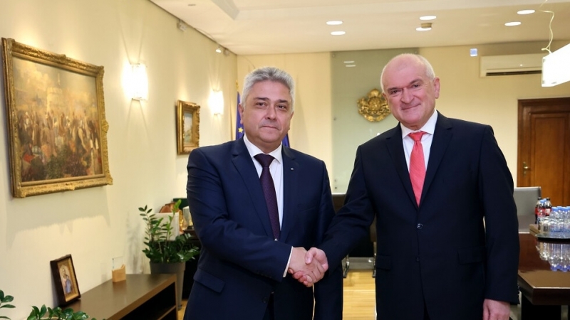 Служебният премиер Димитър Главчев прие поста министър на външните работи