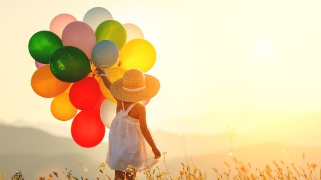 Мили слънчеви деца Честит 1 ви юни Честит международен ден на детето Вие носите