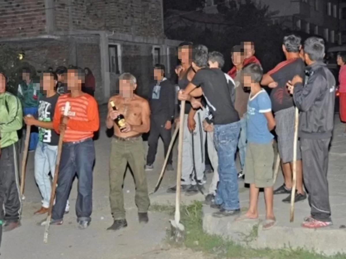 Див екшън в Лом! Масово сбиване и стрелба заради вражда между две ромски фамилии, 7 са задържани