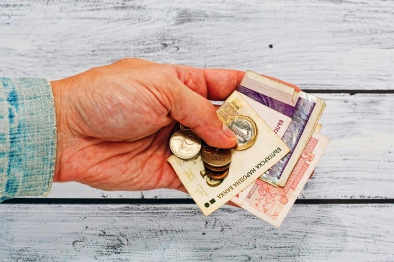 На 13 май гражданите спират да работят за държавата и