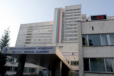 19 годишно момиче е в тежко състояние след катастрофа в