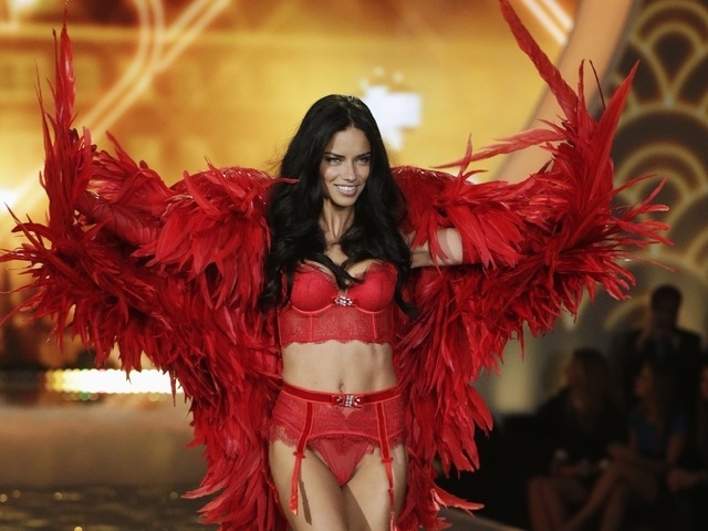 Посрещането на новата година освен с много положителни емоции шампанско