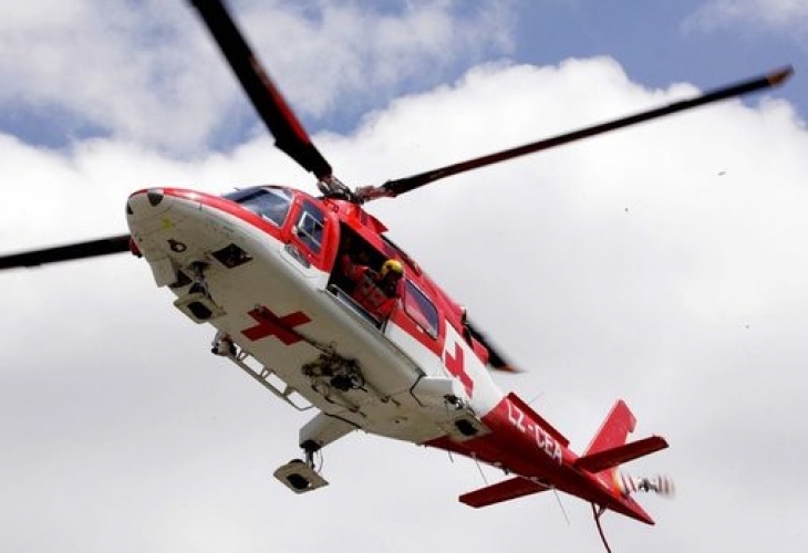 Мобилен екип включващ д р Иван Желяпов и д р Веселин Велчев