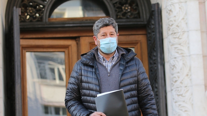 Главното общо предприятие на Борисов и Пеевски се нарича Иван