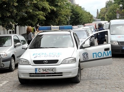 30 годишен циганин наби приятелката си в столичния парк Редута в