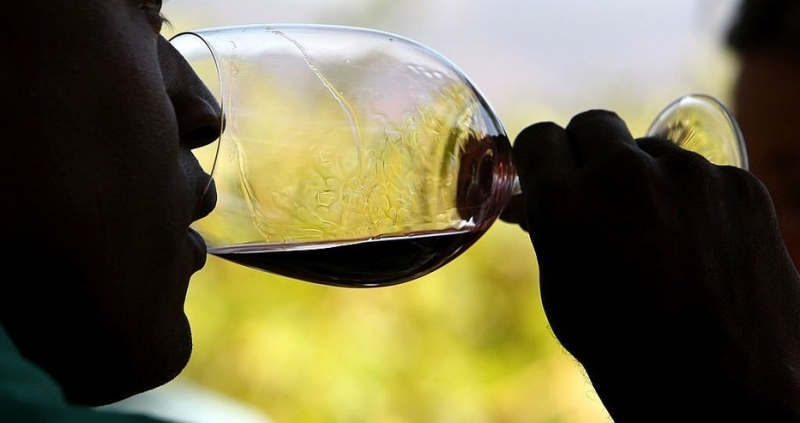 Дори и умерената консумация на 1 2 чашки вино седмично