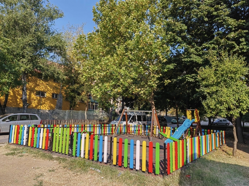 Община Монтана продължава с ремонтирането на детските площадки в града