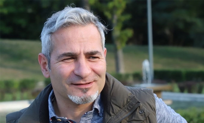 В първия ден на 50 ото Народно събрание видяхме хора които