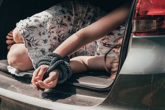 Младеж отвлякъл девойка във Врачанско се размина с условна присъда