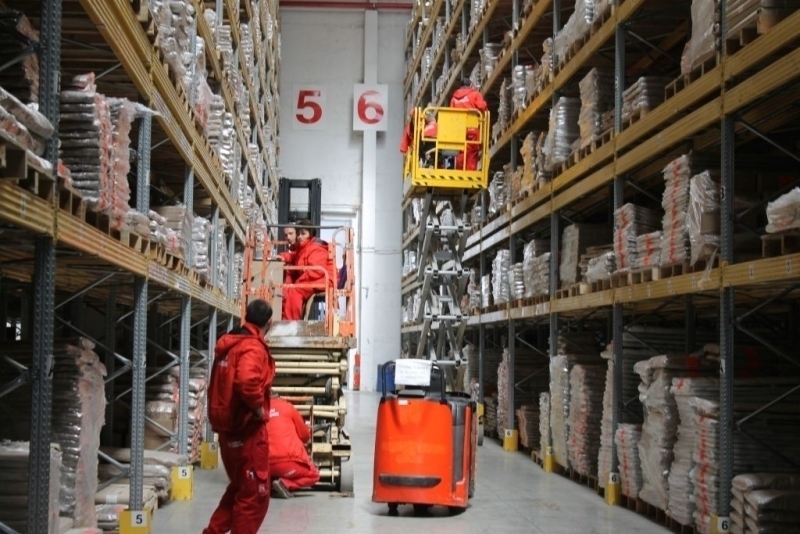 Частен съдебен изпълнител от Враца сложи на тезгяха голяма складова