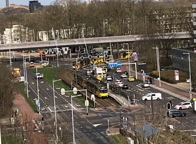 Няколко души са ранени при стрелба в холандски град Утрехт