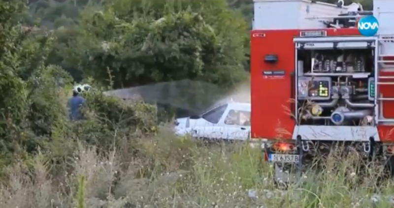 Малък самолет падна снощи край Шумен а един от пострадалите