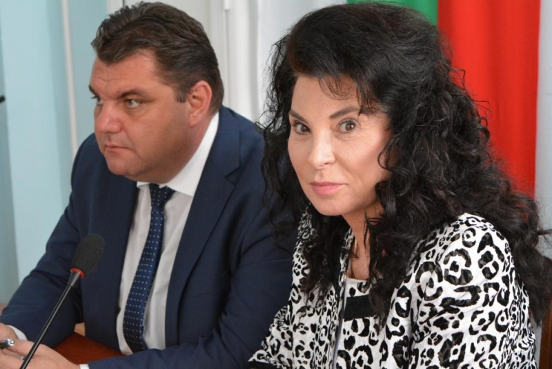 Ако в страната средната работна заплата се е увеличила със