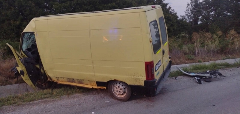 Двама души загинаха в катастрофа близо до Омуртаг на пътя