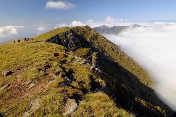 Туристическо дружество Бонония“ организира изкачване на връх Миджур.
По традиция покоряването