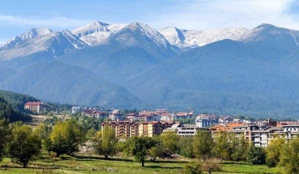 Строителството на втори лифт в Банско и разширението на ски