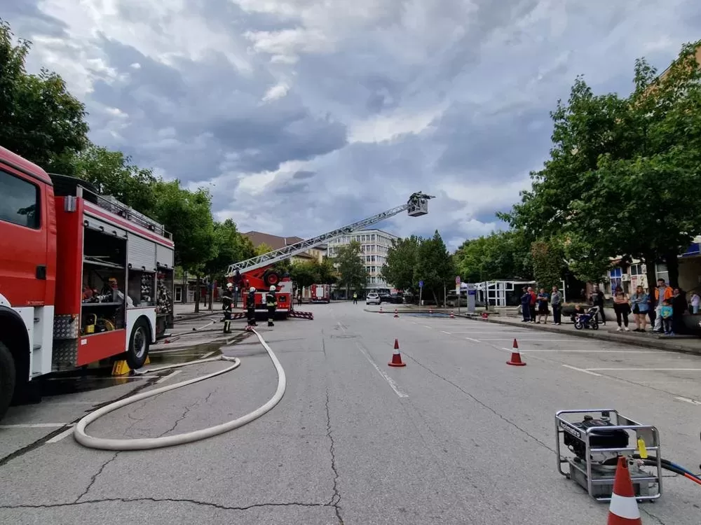 Пожарната в Монтана с информационни събития за действия при бедствия