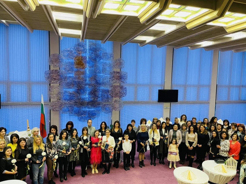 На тържествена церемония беше отбелязана една година от създаването на