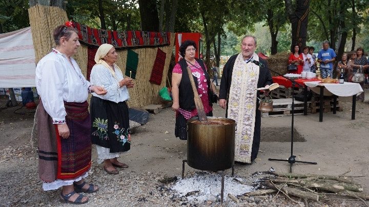 Курбан за здраве и благоденствие на жителите на община Козлодуй